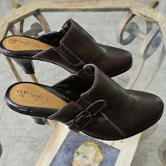 EuroSoft Brown Leather Women's Mules size 8 - Picture 3 of 11
